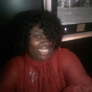 Meet your Posher, Carol